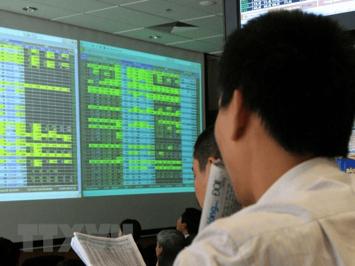 Chứng khoán hôm nay 19-11: VN-Index giảm 17,48 điểm