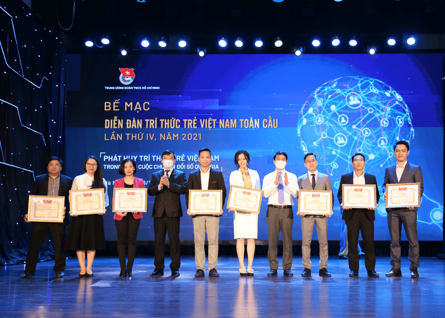 Diễn đàn trí thức trẻ Việt Nam toàn cầu lần thứ IV thành công tốt đẹp