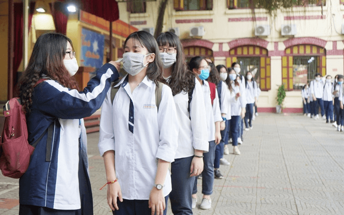 Hà Nội: Học sinh tại địa bàn dịch cấp 3-4 vẫn học trực tuyến