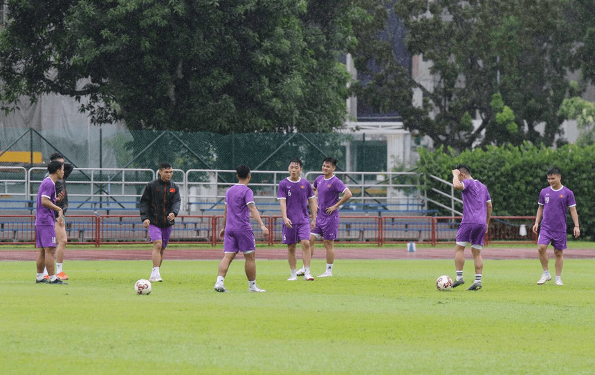 Họp báo AFF Cup 2020: Ai cũng muốn mang cúp về nhà