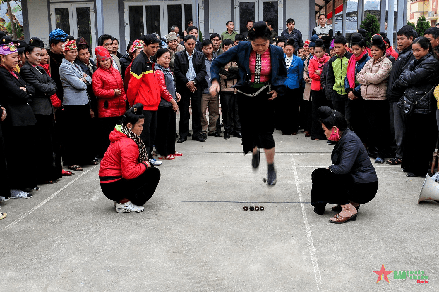 Lễ hội hoa ban ở Sơn La