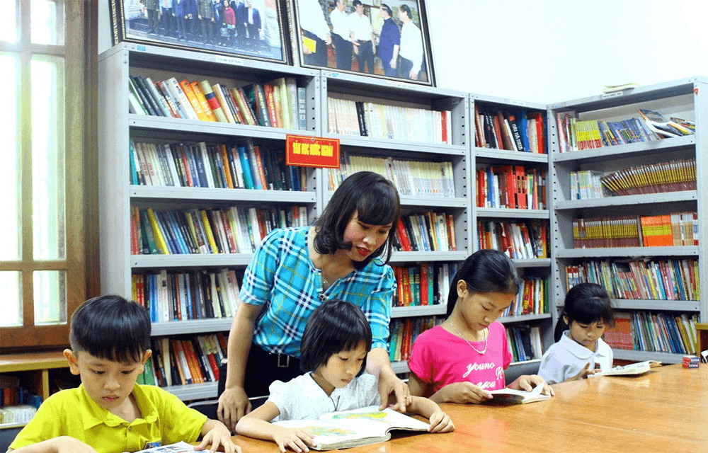 Góc nhìn giáo dục: Trường học còn có nhân viên