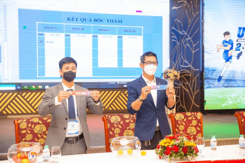 Giải bóng đá thiếu niên toàn quốc 2021 xuất hiện bảng “tử thần”