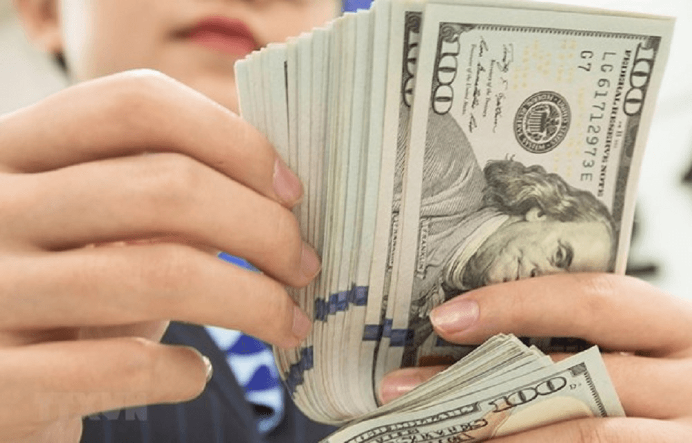Tỷ giá USD hôm nay 1-1: Đồng USD suy yếu trước thềm năm mới, giá bitcoin giảm còn 46.400 USD