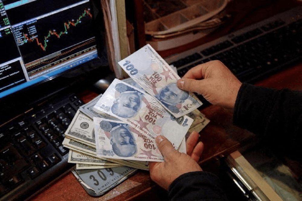 Tỷ giá USD hôm nay 3-1: Đồng USD có triển vọng tăng trong năm mới, bitcoin đi ngang quanh mức 47.000 USD