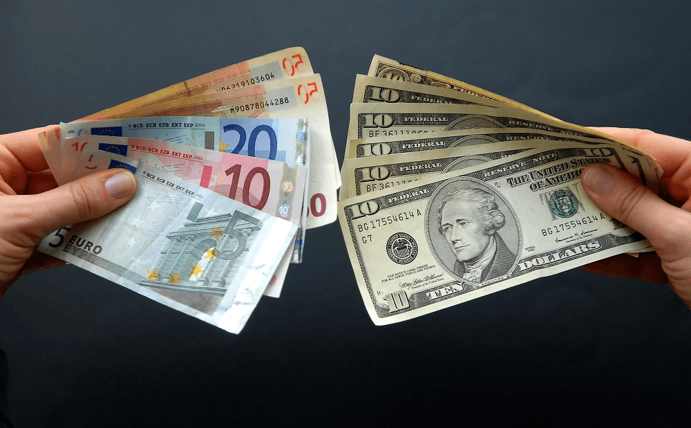 Tỷ giá USD hôm nay 7-1: Đồng USD tăng nhẹ, giá bitcoin giảm xuống dưới ngưỡng 42.500 USD