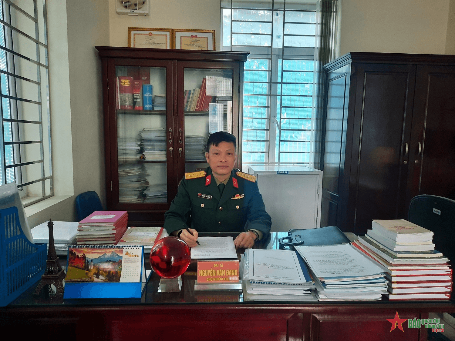 ­Người thầy mẫu mực