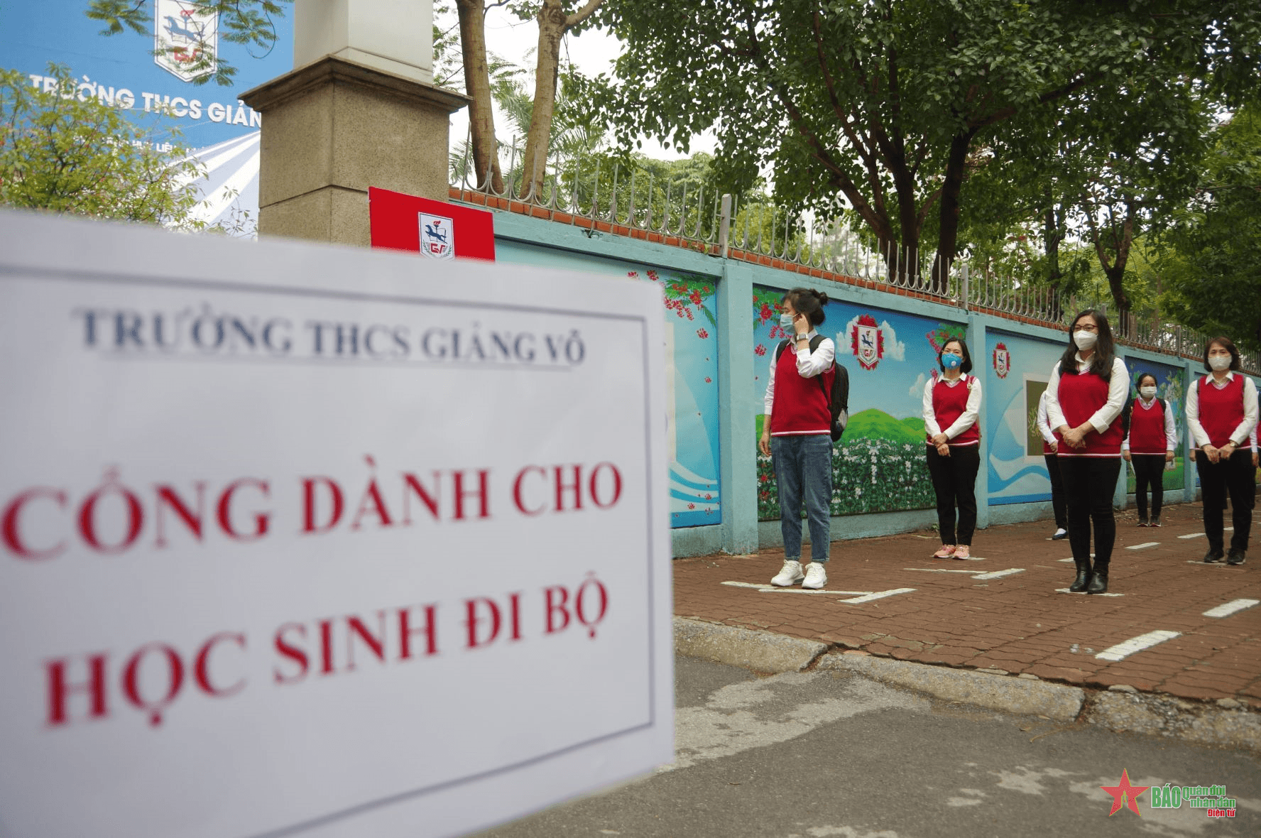Hà Nội: Học sinh từ khối 7 trở lên ở vùng xanh và vàng sẽ trở lại trường từ ngày 8-2