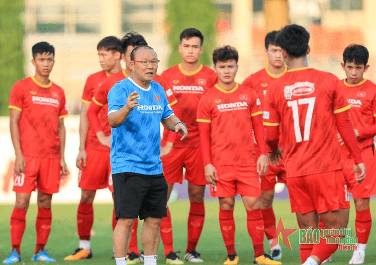 Tuyển thủ quốc gia tập xuyên Tết Nguyên đán