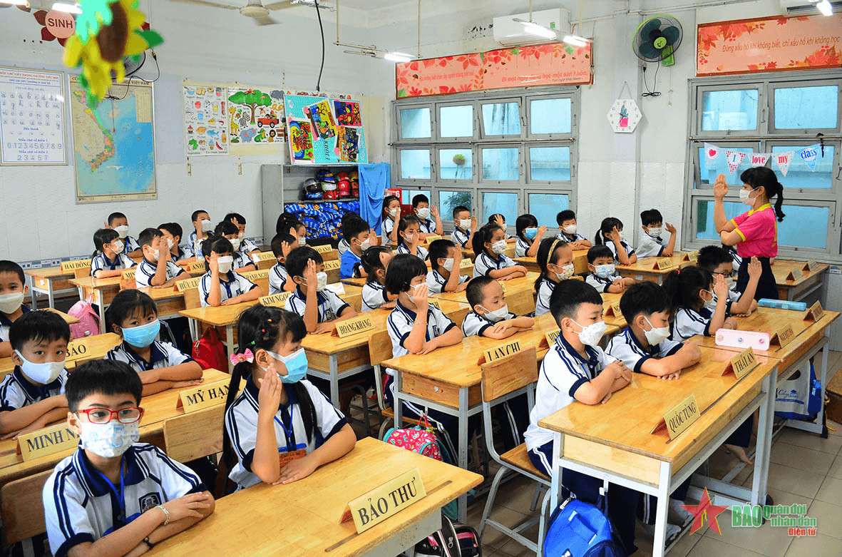 Trường học tại TP Hồ Chí Minh đủ an toàn mới triển khai học trực tiếp và bán trú