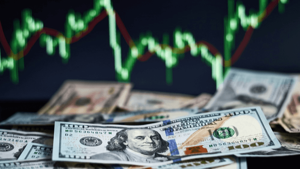 Tỷ giá USD hôm nay 16-2: Đồng USD quay đầu giảm mạnh, bitcoin tiến dần trở lại mốc 44.000 USD