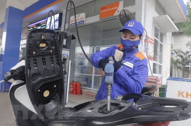 Bảo đảm nguồn cung xăng dầu cho thị trường trong nước