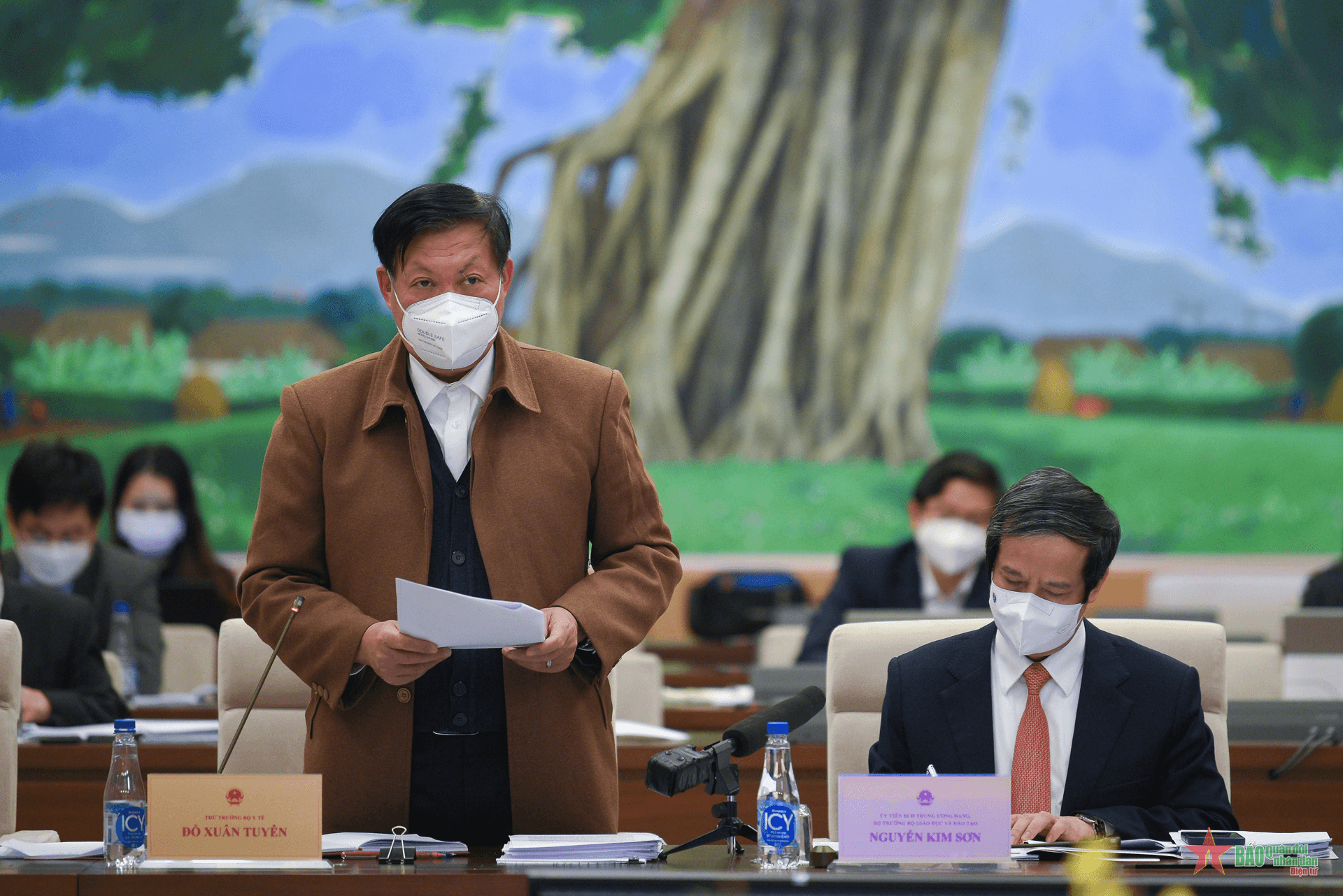 Tâm lý của phụ huynh đang rất “bộn bề” khi mở cửa trường học