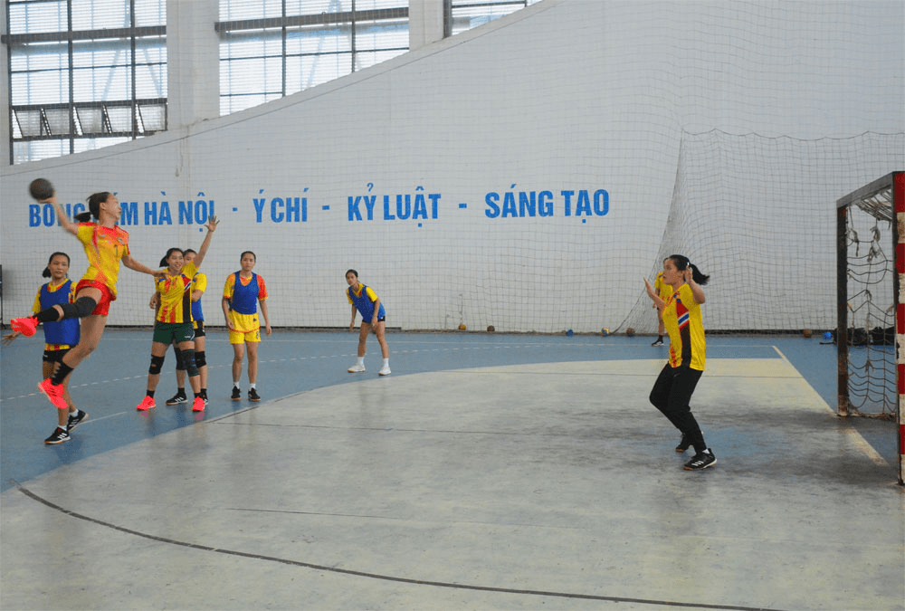 Phát huy vai trò “ngọn cờ đầu”