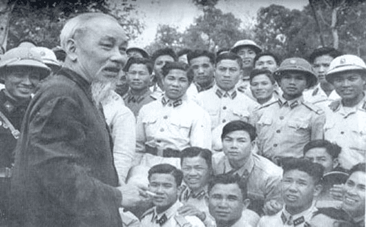 Ngày 12-3-1955: Bác Hồ căn dặn “Toàn Đảng, toàn dân, toàn quân ta phải luôn đoàn kết thành một khối vững chắc”