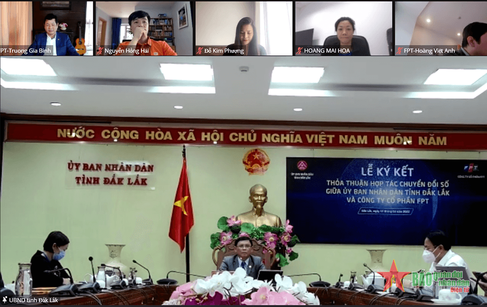 Sớm đưa Đắk Lắk trở thành tỉnh đi đầu cả nước về chuyển đổi số