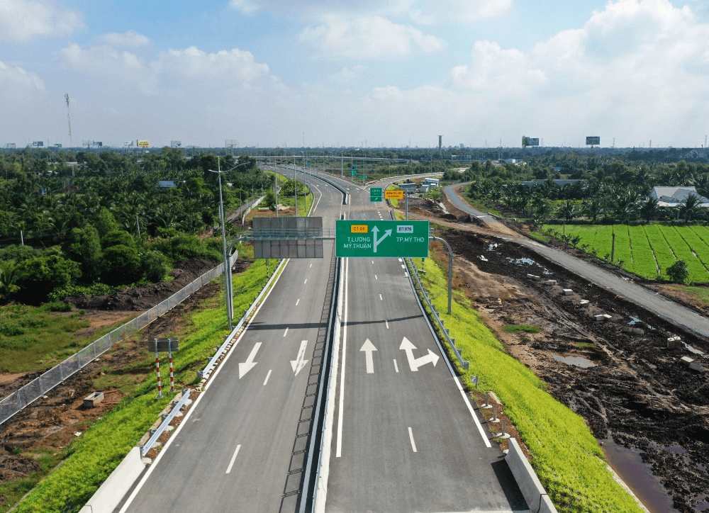 Bảo đảm tiêu chí chặt chẽ trong lựa chọn đơn vị thực hiện đường cao tốc