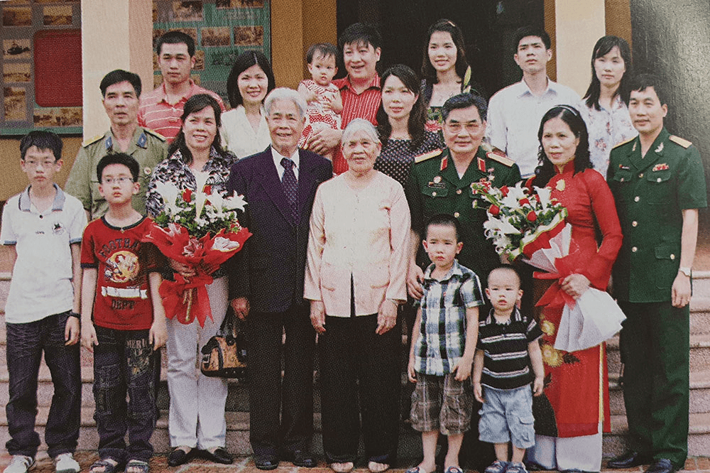 Kỷ niệm những ngày đầu quân ngũ của Trung tướng Phạm Xuân Thệ
