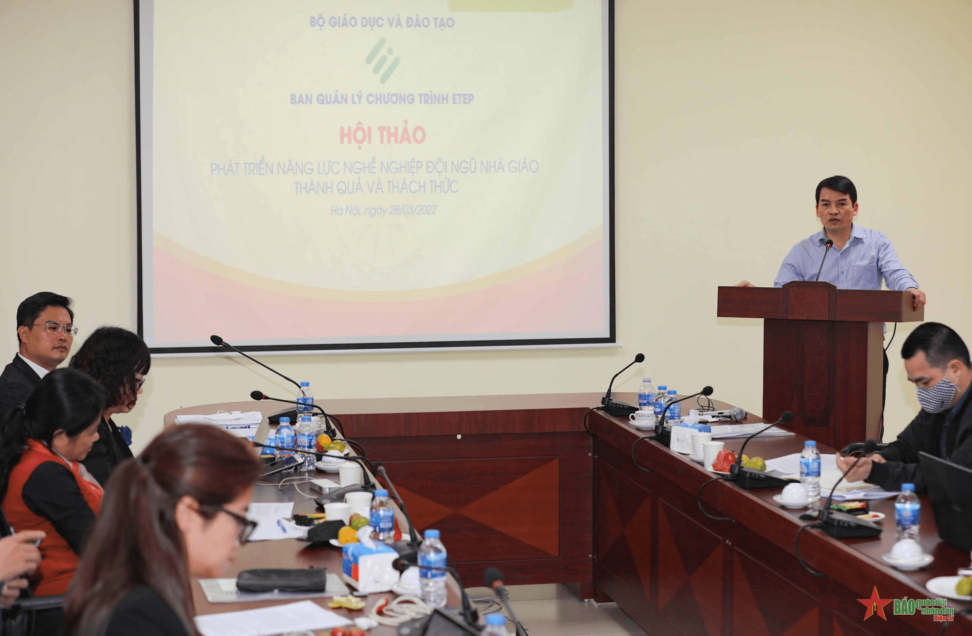Những thách thức trong phát triển năng lực nghề nghiệp đội ngũ nhà giáo
