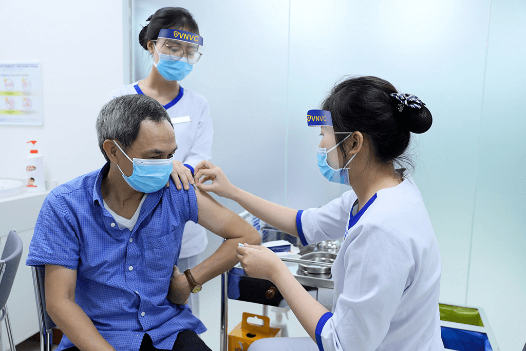 Covid hôm nay 31-3: Hơn 7,2 triệu F0 đã khỏi bệnh; Hà Nội dịch cơ bản được kiểm soát