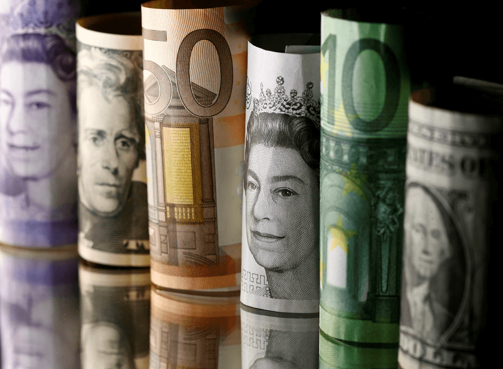 Tỷ giá USD hôm nay 31-3: Đồng USD trượt dốc, Euro ở mức cao nhất trong một tháng so với USD