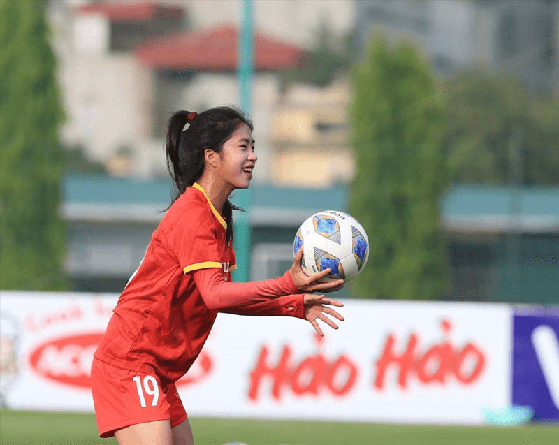 “Cơn lốc” đường biên