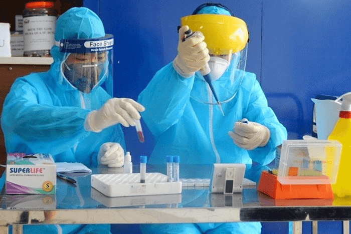 Covid hôm nay 16-4: Ca mắc mới cả nước tiếp tục giảm sâu; Hà Nội còn hơn 521 F0 đang điều trị
