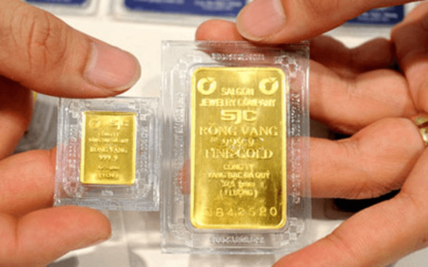 Giá vàng hôm nay 19-4: Giá vàng thế giới giảm, trong nước tăng vọt