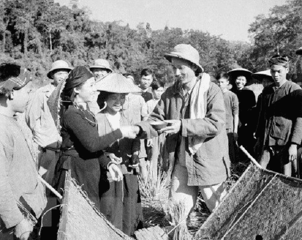 Ngày 25-4-1961: Bác Hồ cặn dặn “Đoàn kết, đoàn kết, đại đoàn kết”
