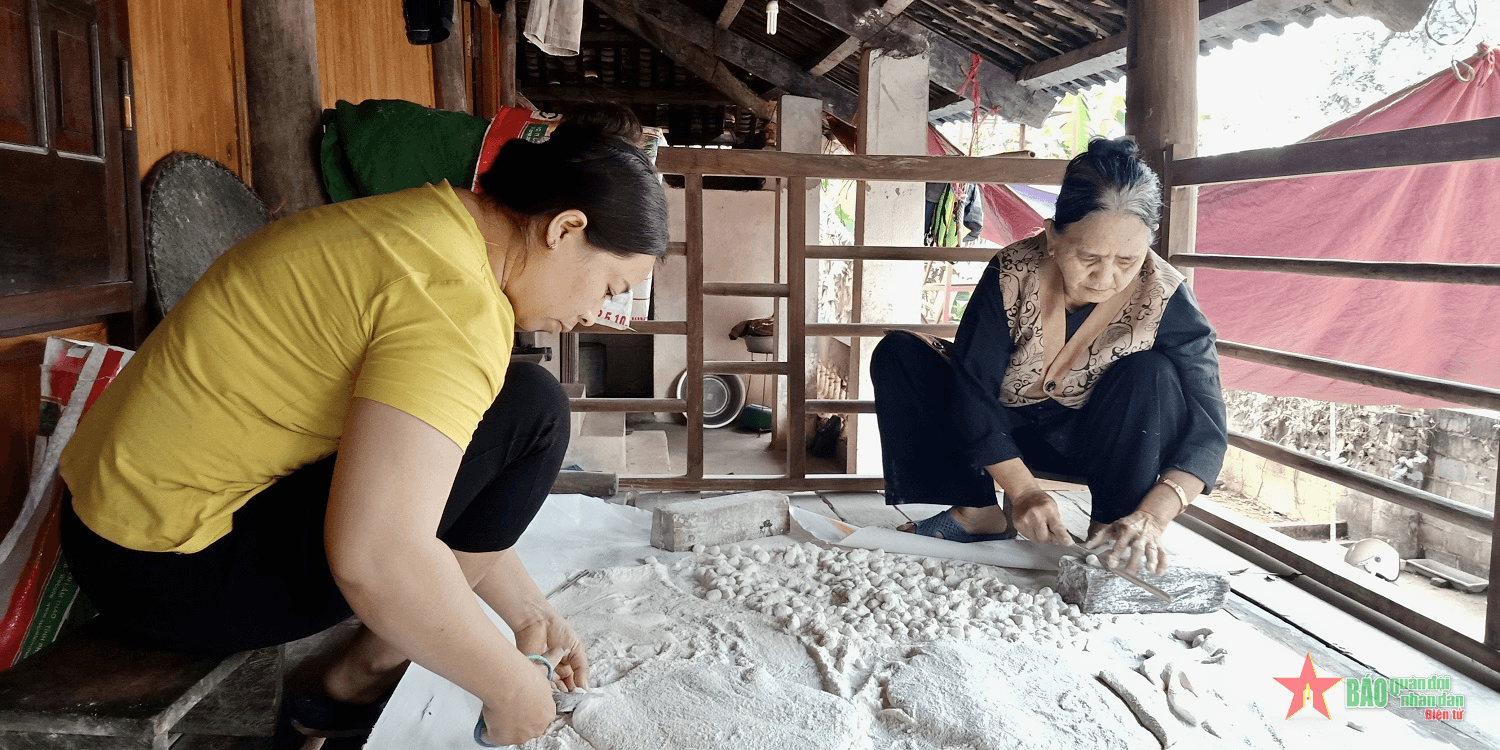 Bánh khẩu sli của người Tày ở Bắc Kạn
