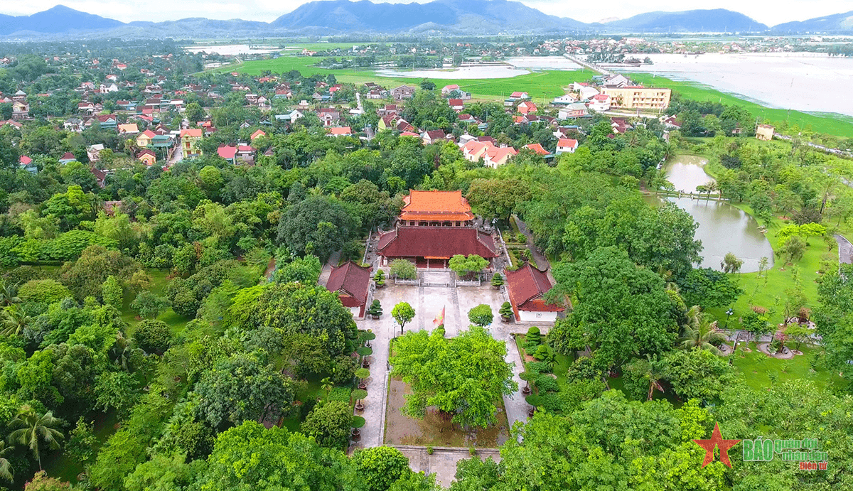 Nam Đàn trong sắc nắng tháng Năm