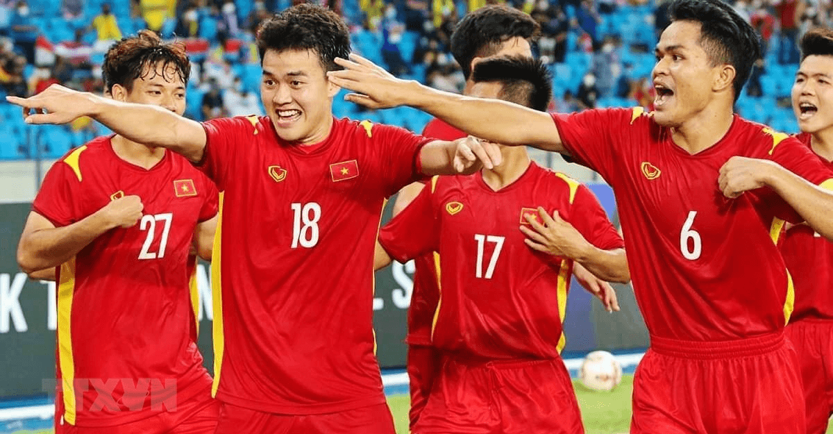 Hai người thầy một hướng đi