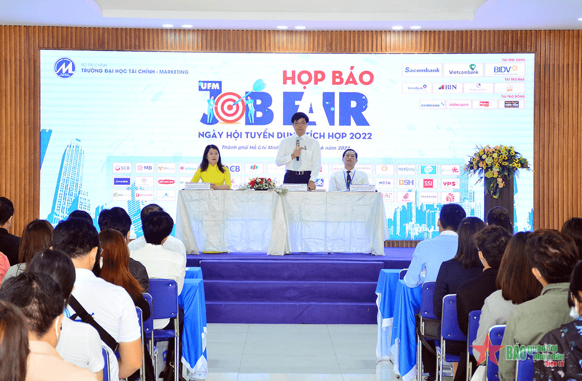 Hơn 3.000 vị trí việc làm dành cho sinh viên tại ngày hội tuyển dụng tích hợp 2022
