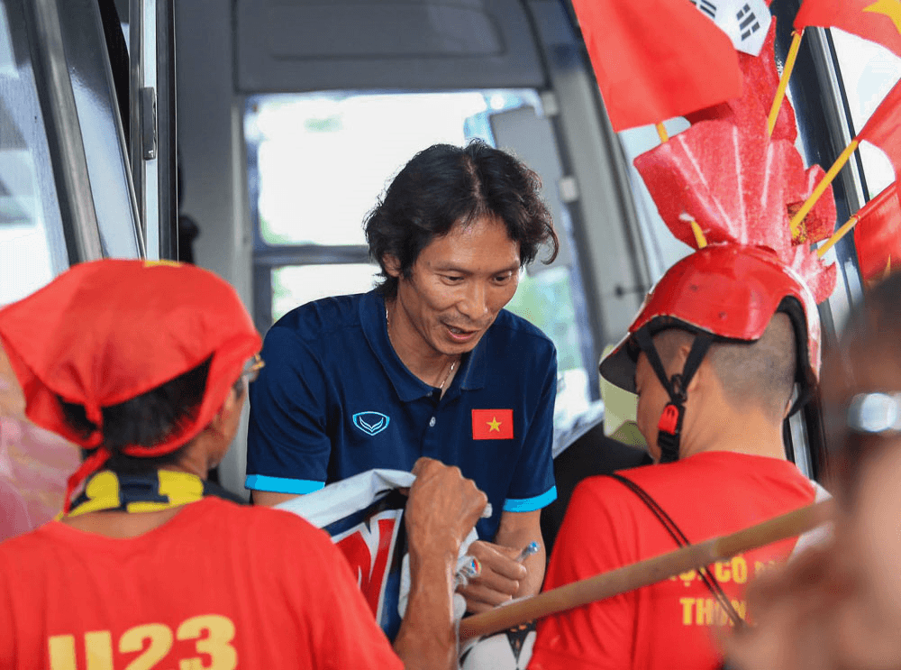 Đặt niềm tin vào thầy Gong