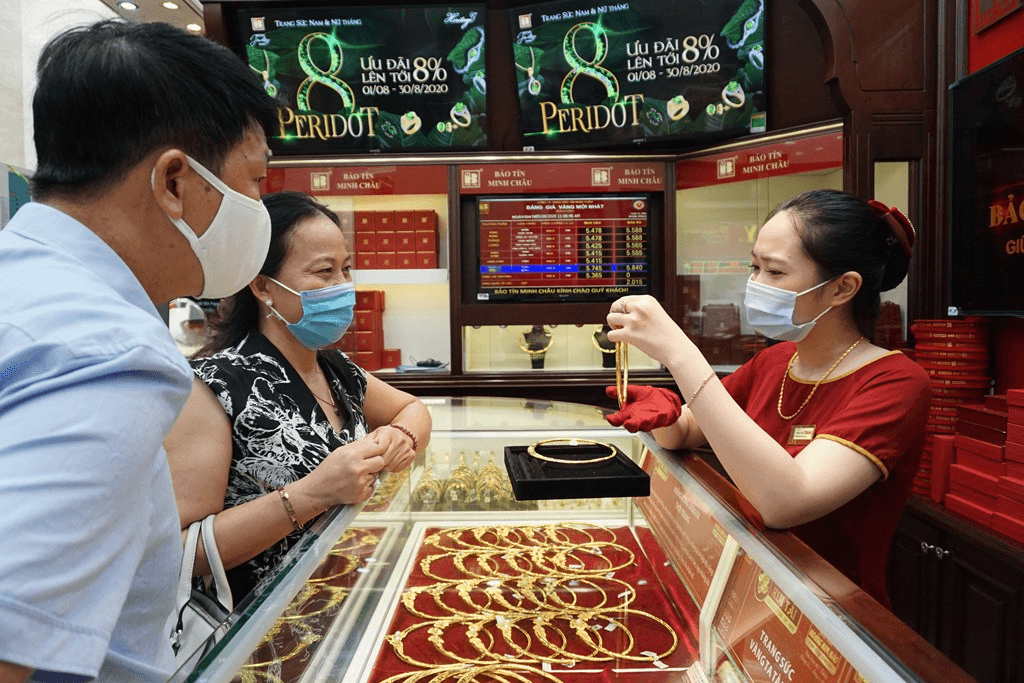 Vàng giảm giá nhẹ trong phiên đầu tuần