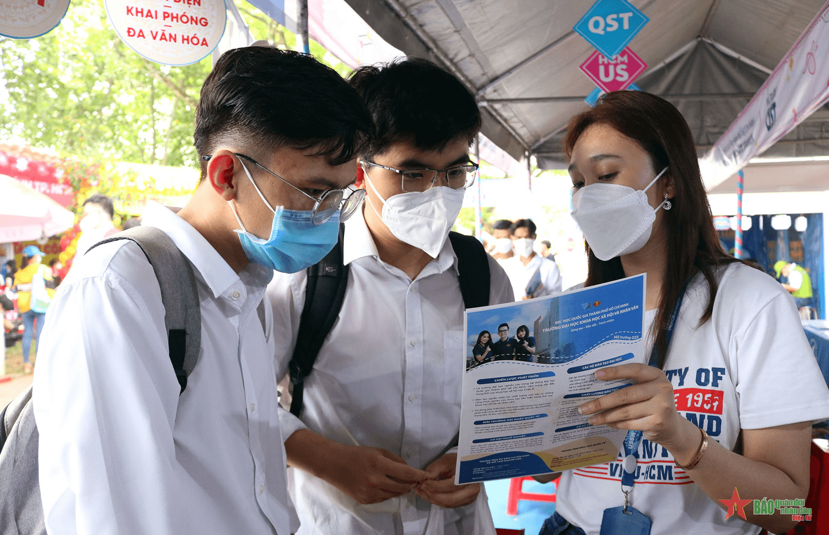 Các trường đại học phía Nam công bố điểm chuẩn tuyển sinh ưu tiên xét tuyển và thi đánh giá năng lực