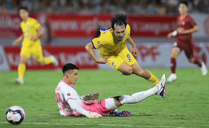 Kết quả vòng 5 V-League 2022: Hoàng Anh Gia Lai chia điểm trước Topenland Bình Định