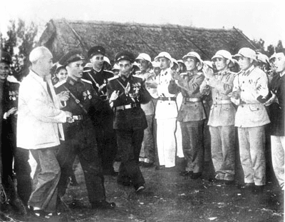 Ngày 16-8-1945: Quốc dân Đại hội Tân Trào, tiền thân của Quốc hội Việt Nam đã được triệu tập tại Tân Trào