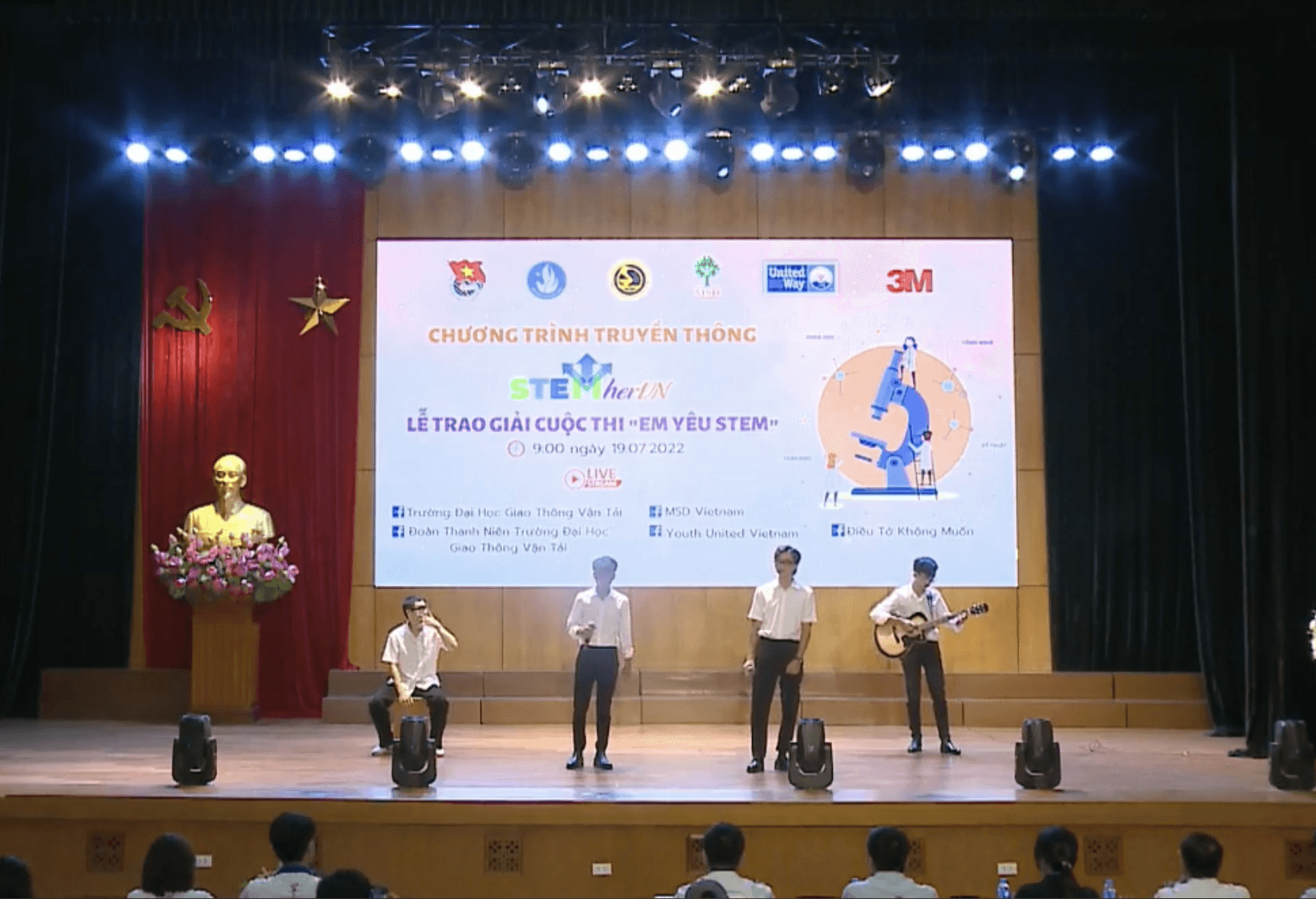 Thúc đẩy phụ nữ, trẻ em gái tham gia lĩnh vực khoa học công nghệ