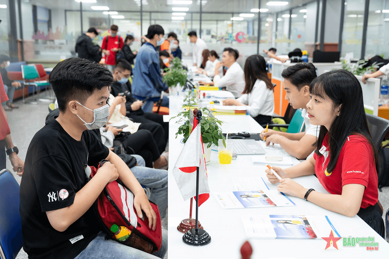 Các trường đại học phía Nam công bố điểm sàn nhận hồ sơ xét tuyển từ kết quả thi tốt nghiệp THPT