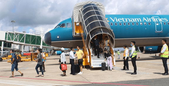 Du lịch và hàng không có lượng tìm kiếm nhiều nhất trên trình duyệt Cốc Cốc