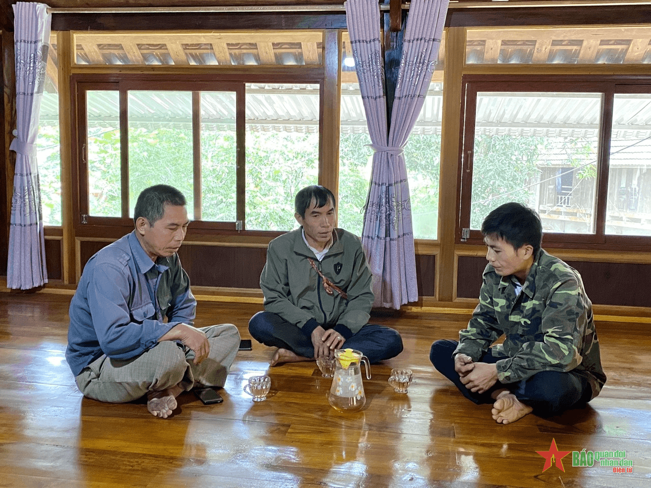 Say mê bảo tồn chữ Thái cổ ở Mai Châu