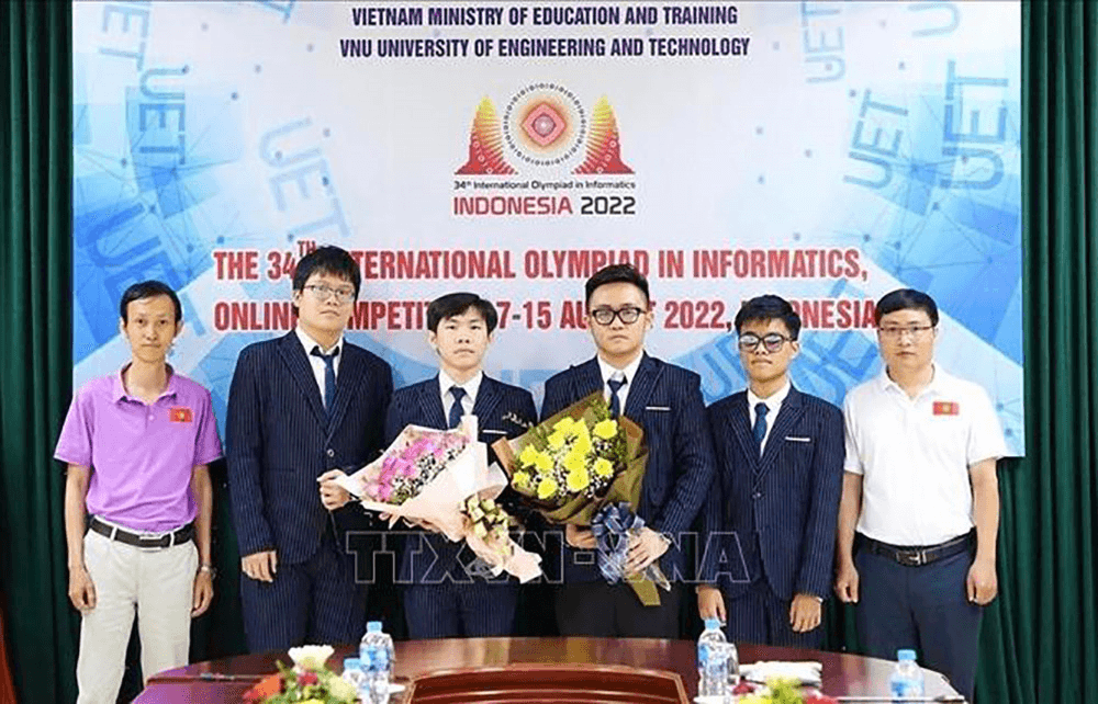 Thi Olympic Tin học quốc tế 2022: Cả 4 thí sinh Việt Nam giành huy chương