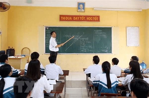 Góc nhìn giáo dục: Giải “cơn khát” giáo viên