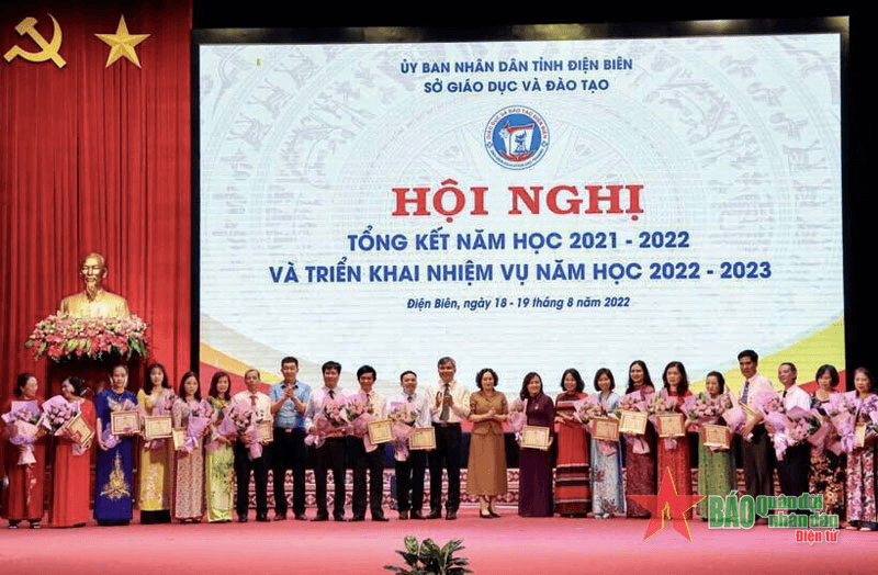 Điện Biên: Gần 200 tập thể, cá nhân ngành giáo dục được biểu dương, khen thưởng