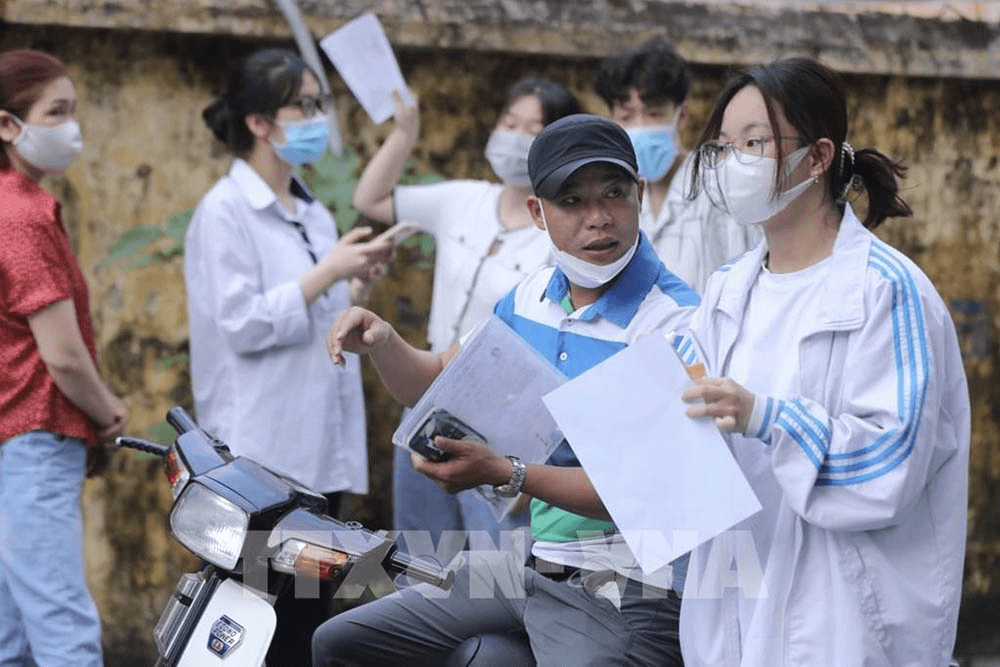 Điều chỉnh lịch phân luồng thí sinh thanh toán trực tuyến lệ phí xét tuyển đại học 2022