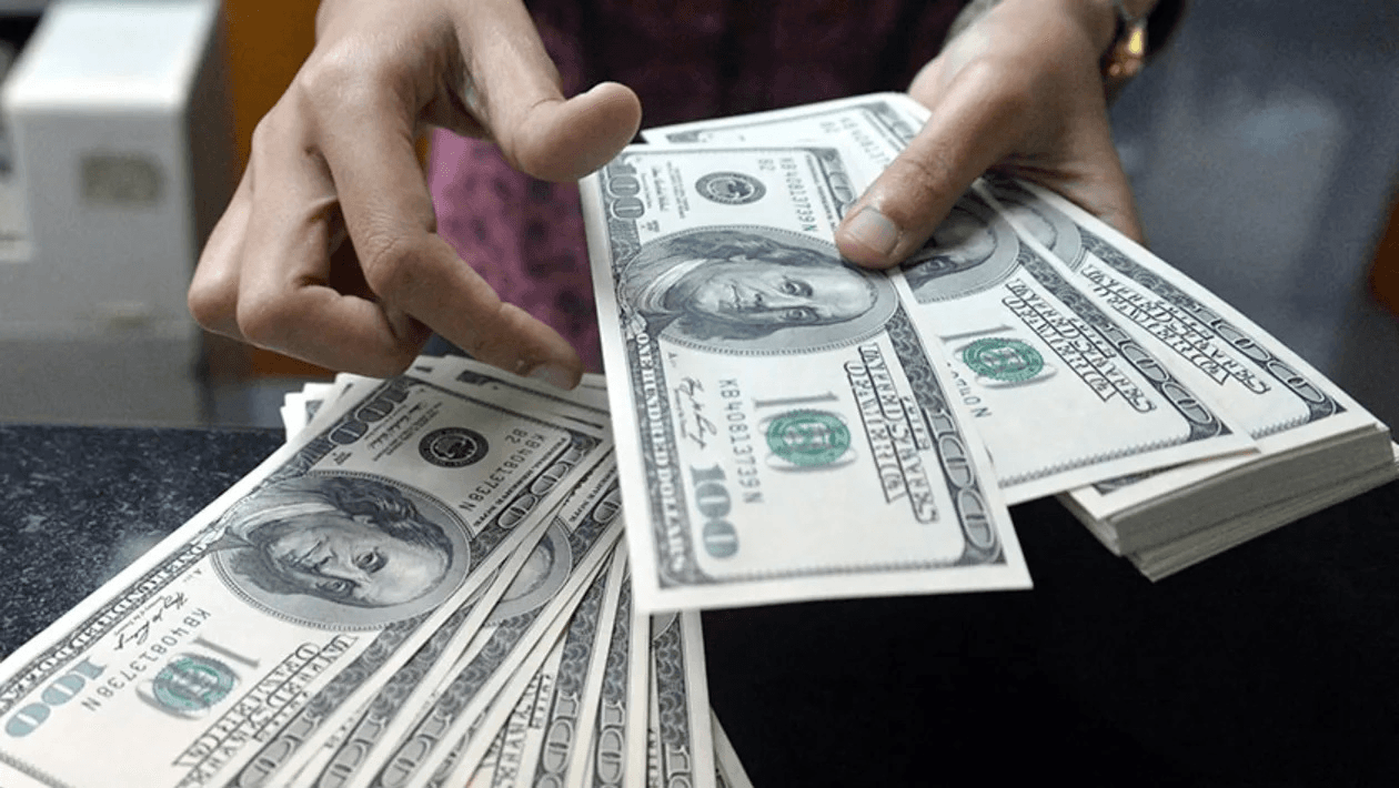 Tỷ giá USD hôm nay 28-8: Đồng USD bứt tốc, cán mốc 109