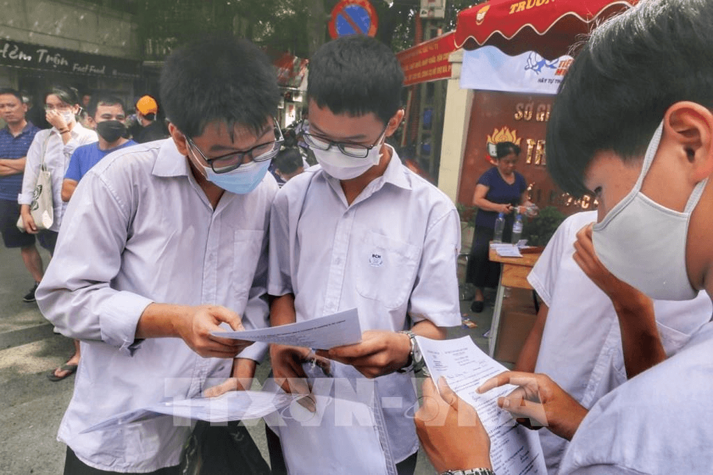 Rà soát các trường hợp thí sinh đủ điều kiện trúng tuyển theo phương thức xét tuyển sớm