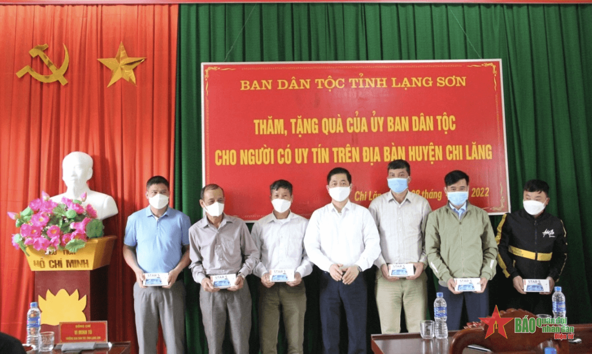 Tập trung mọi nguồn lực giúp đồng bào dân tộc thiểu số phát triển kinh tế