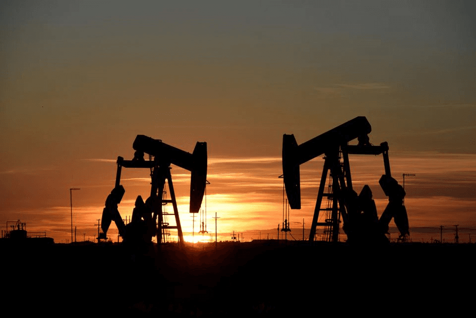 Giá xăng dầu hôm nay (30-10): Tuần tăng giá, Brent và WTI cùng sánh bước
